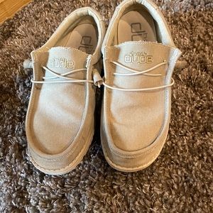 Men’s hey dudes send me offers